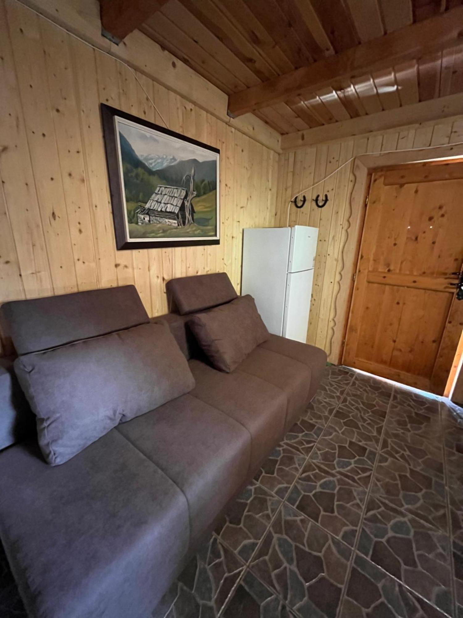 Cottage Zirovnica 外观 照片